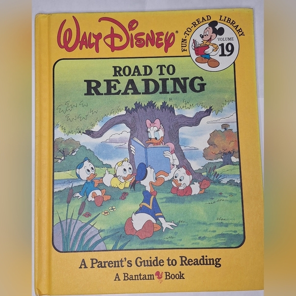 Walt Disney's Road to Reading by Disney Staff (Hardcover) - Picture 1 of 5